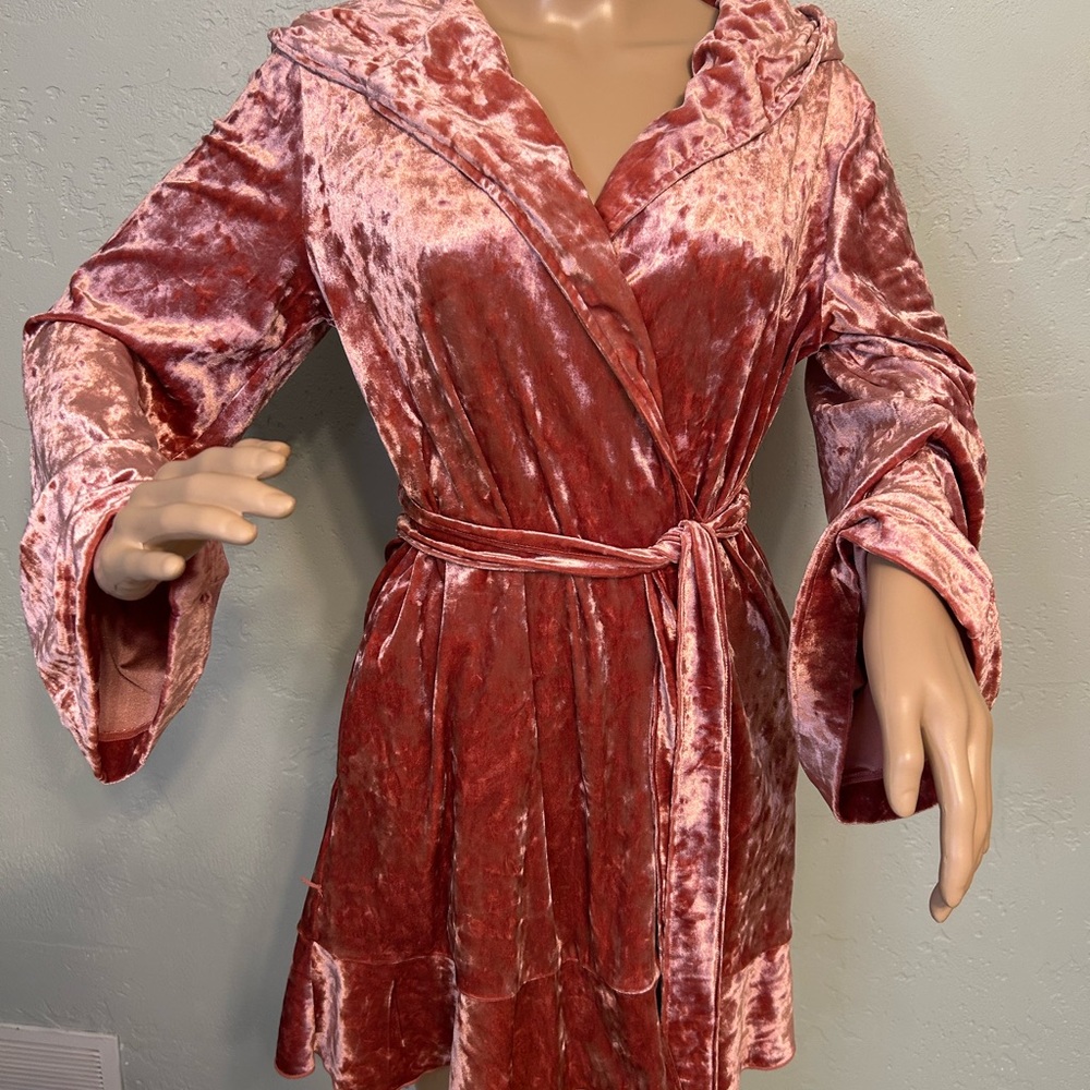 Betsey Johnson dark Pink Velvet Robe with Ruffled Collar